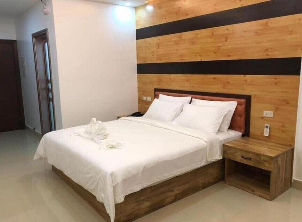 Hotel Primera Замбоанґа Екстер'єр фото