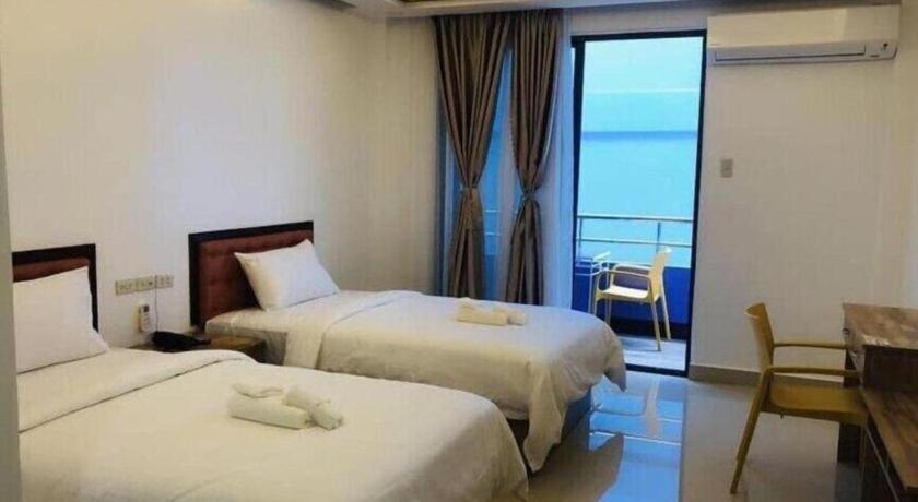 Hotel Primera Замбоанґа Екстер'єр фото