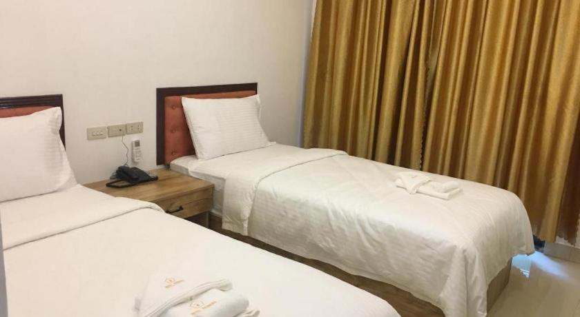 Hotel Primera Замбоанґа Екстер'єр фото