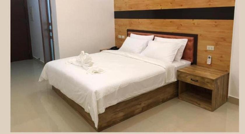 Hotel Primera Замбоанґа Екстер'єр фото