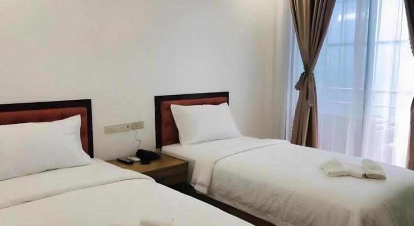 Hotel Primera Замбоанґа Екстер'єр фото