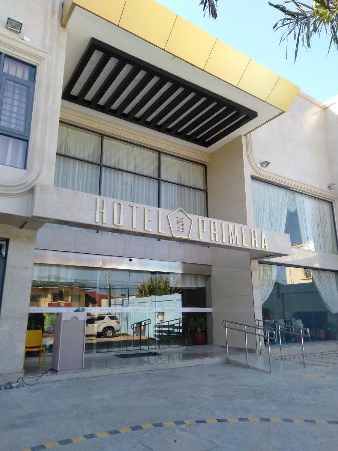 Hotel Primera Замбоанґа Екстер'єр фото